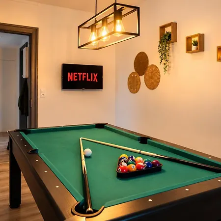 Evasion Jacuzzi Et Billard